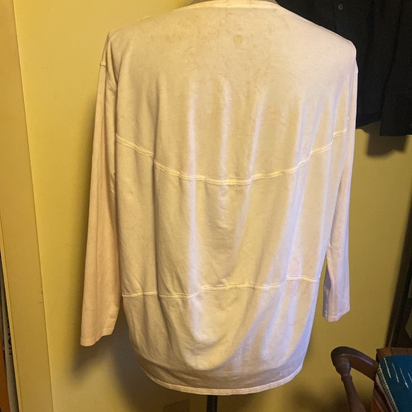 Lululemon mid sleeve top light pink tie dye size M - Picture 5 of 9